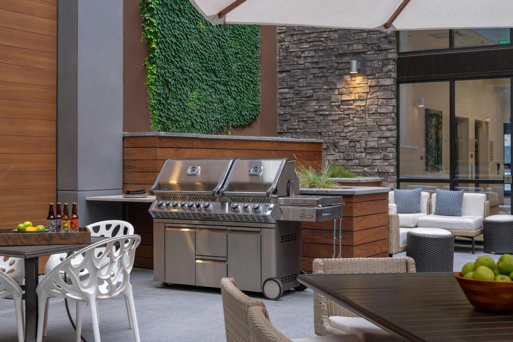 Element Colorado Springs Downtown Exterior foto